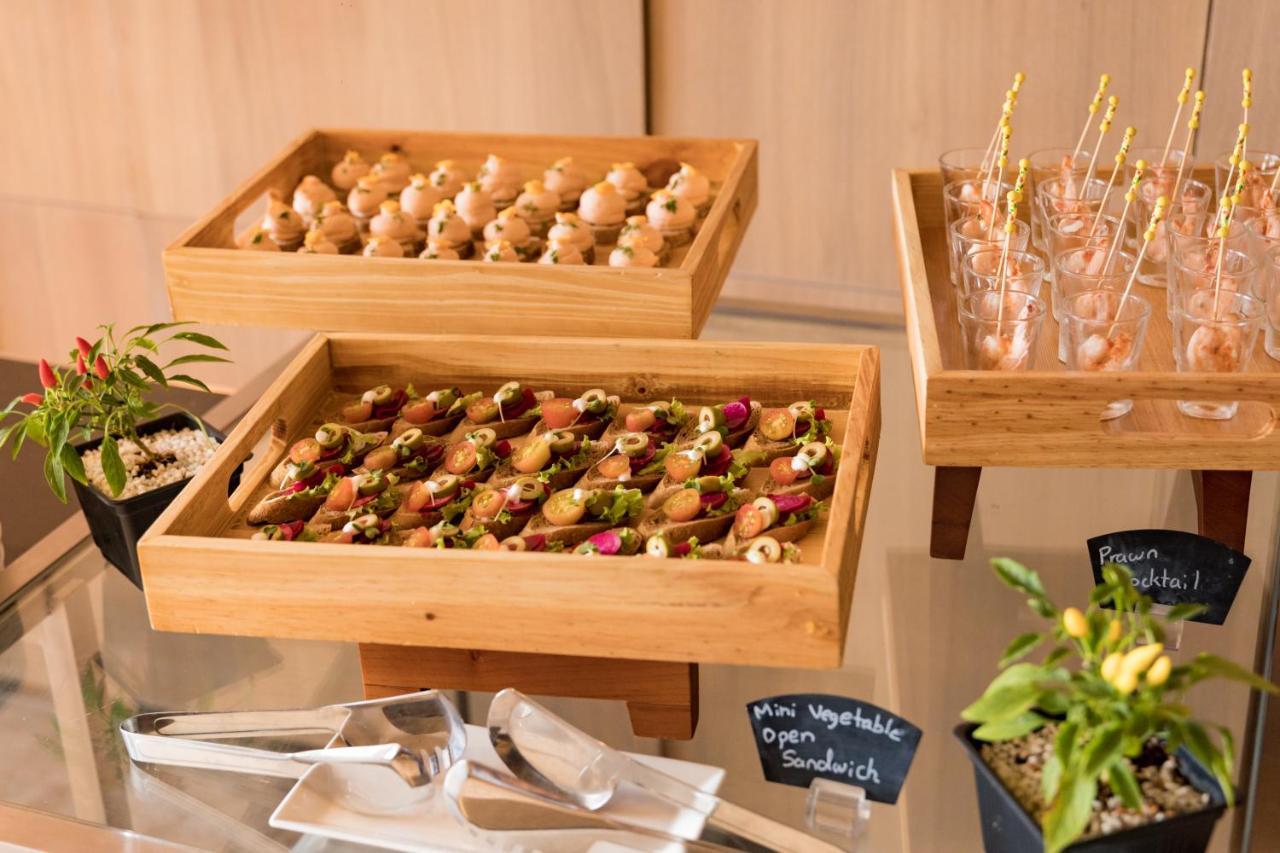 Отель Courtyard By Marriott Коломбо Экстерьер фото