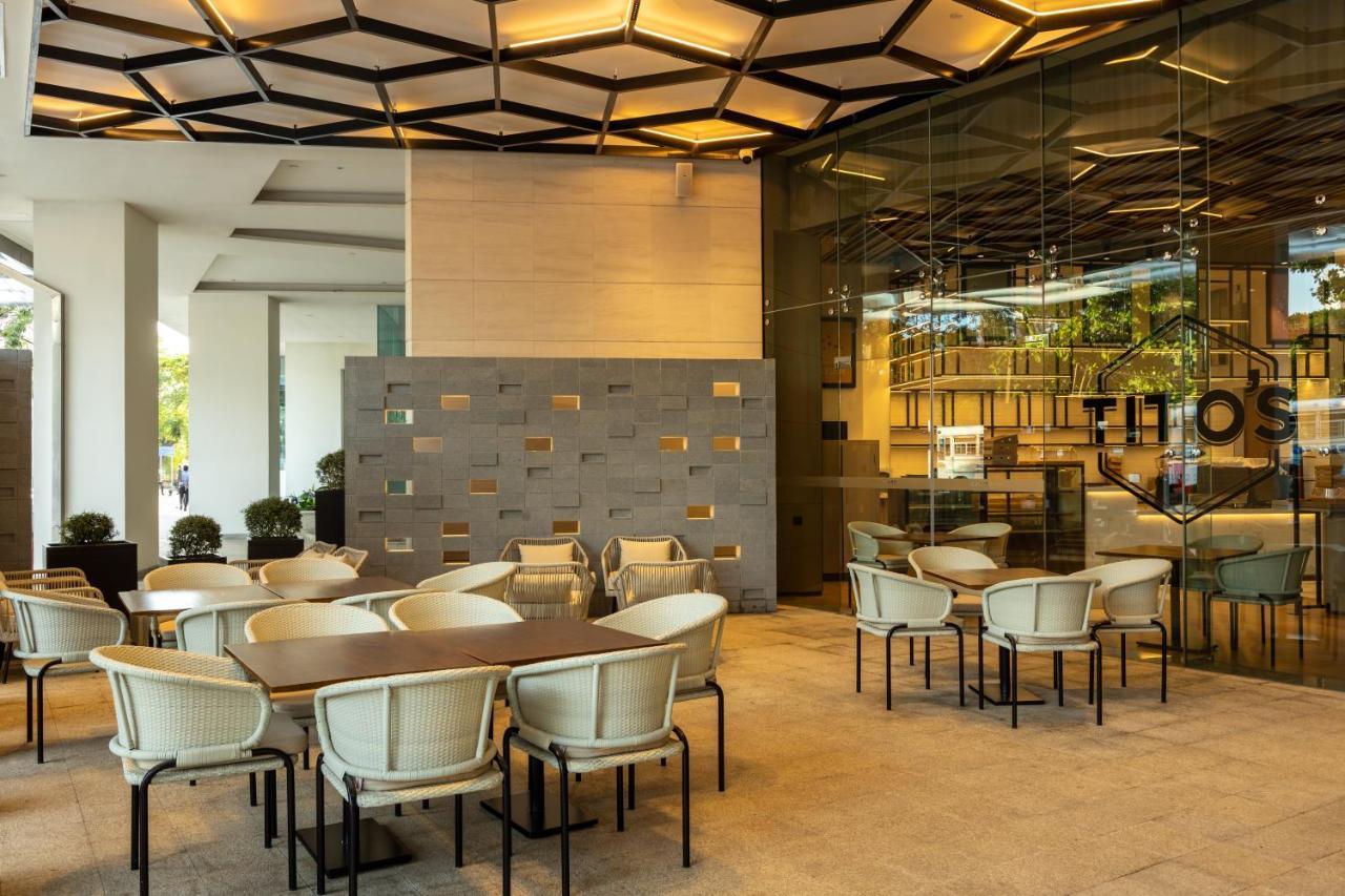 Отель Courtyard By Marriott Коломбо Экстерьер фото